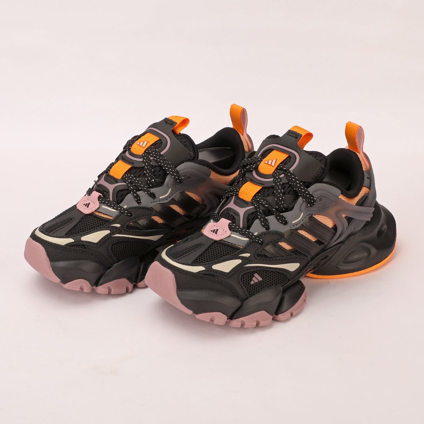 ADIDAS XTG RUNNER DELUXE BLACK - 4068