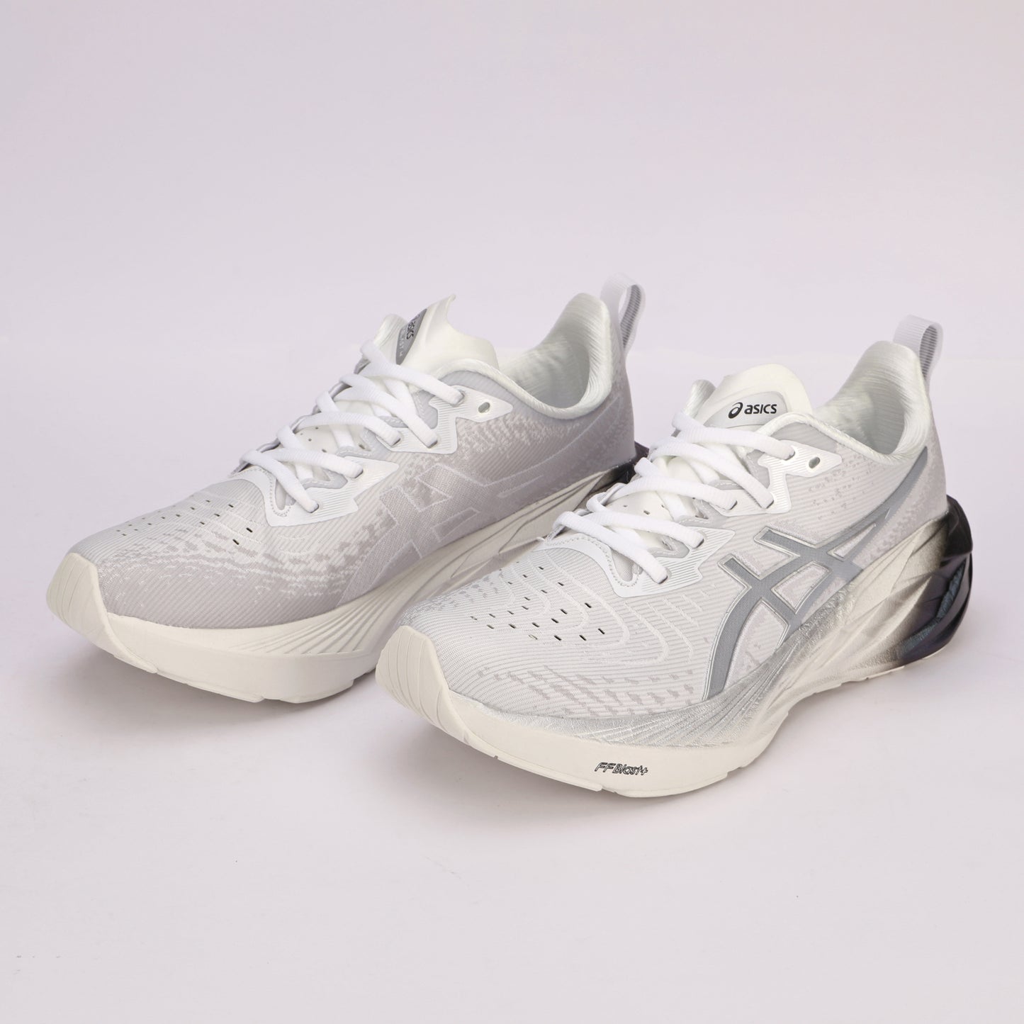 ASICS NOVABLAST 4 MIRROR WHITE BLACK - 4140