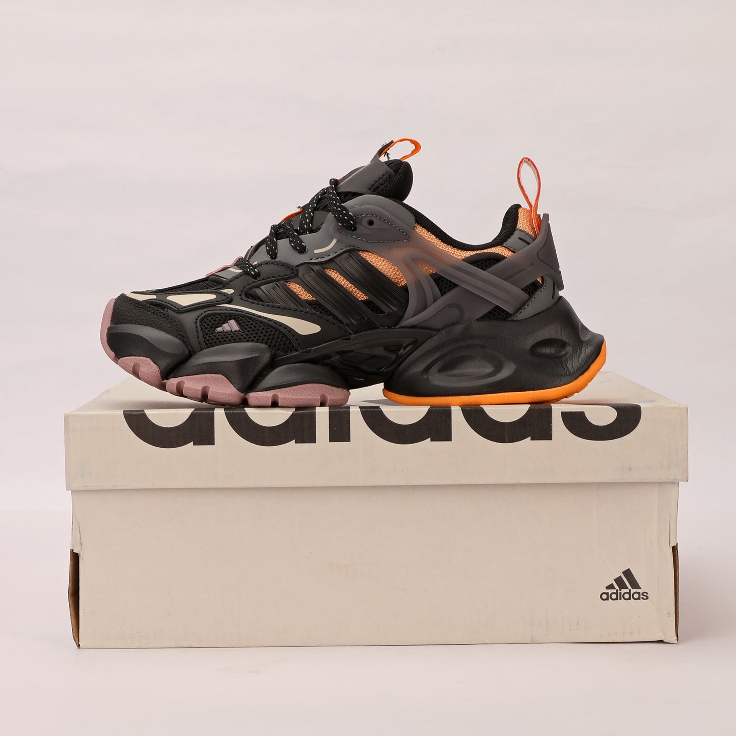 ADIDAS XTG RUNNER DELUXE BLACK - 4068