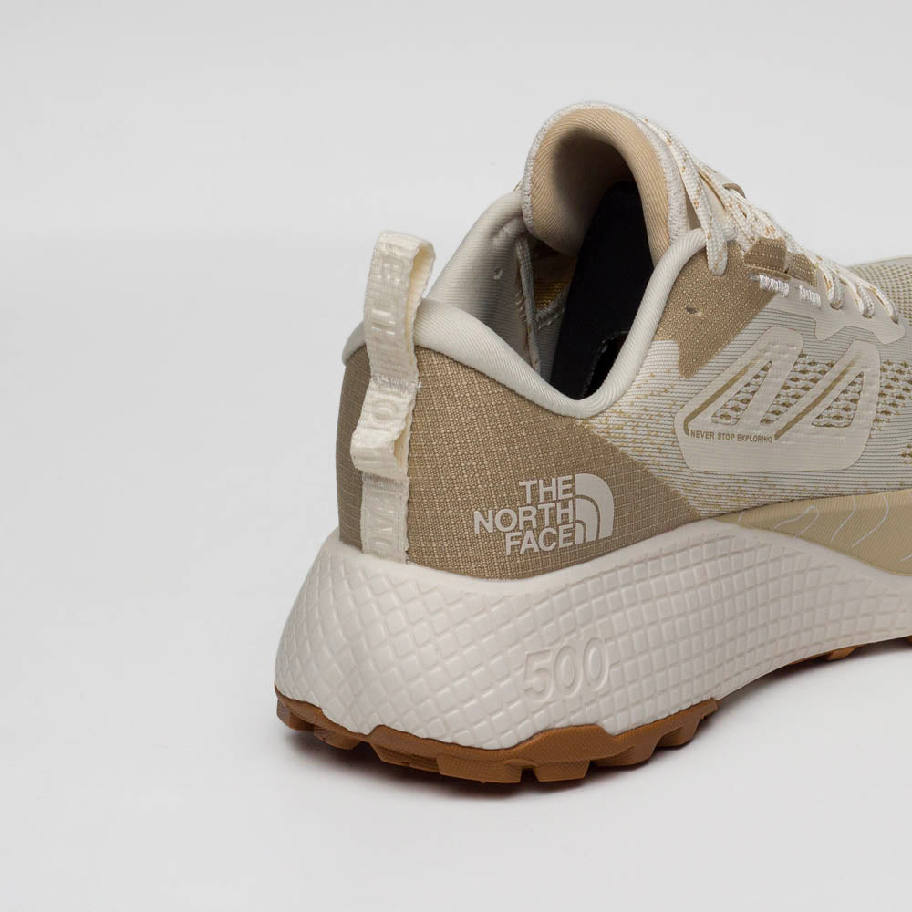 THE NORTH FACE M ALTAMESA 500 MIRROR BIEGE - 4132