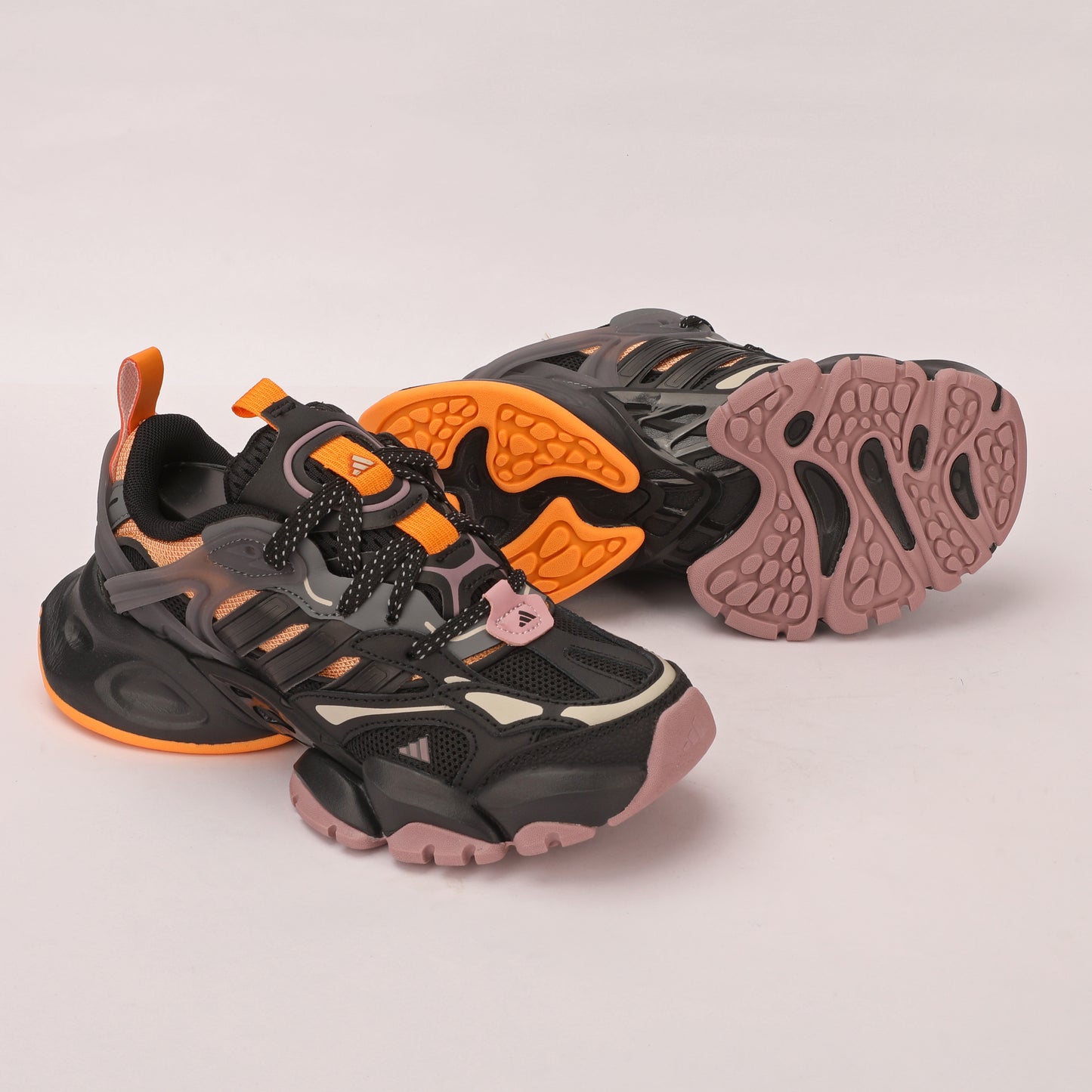 ADIDAS XTG RUNNER DELUXE BLACK - 4068