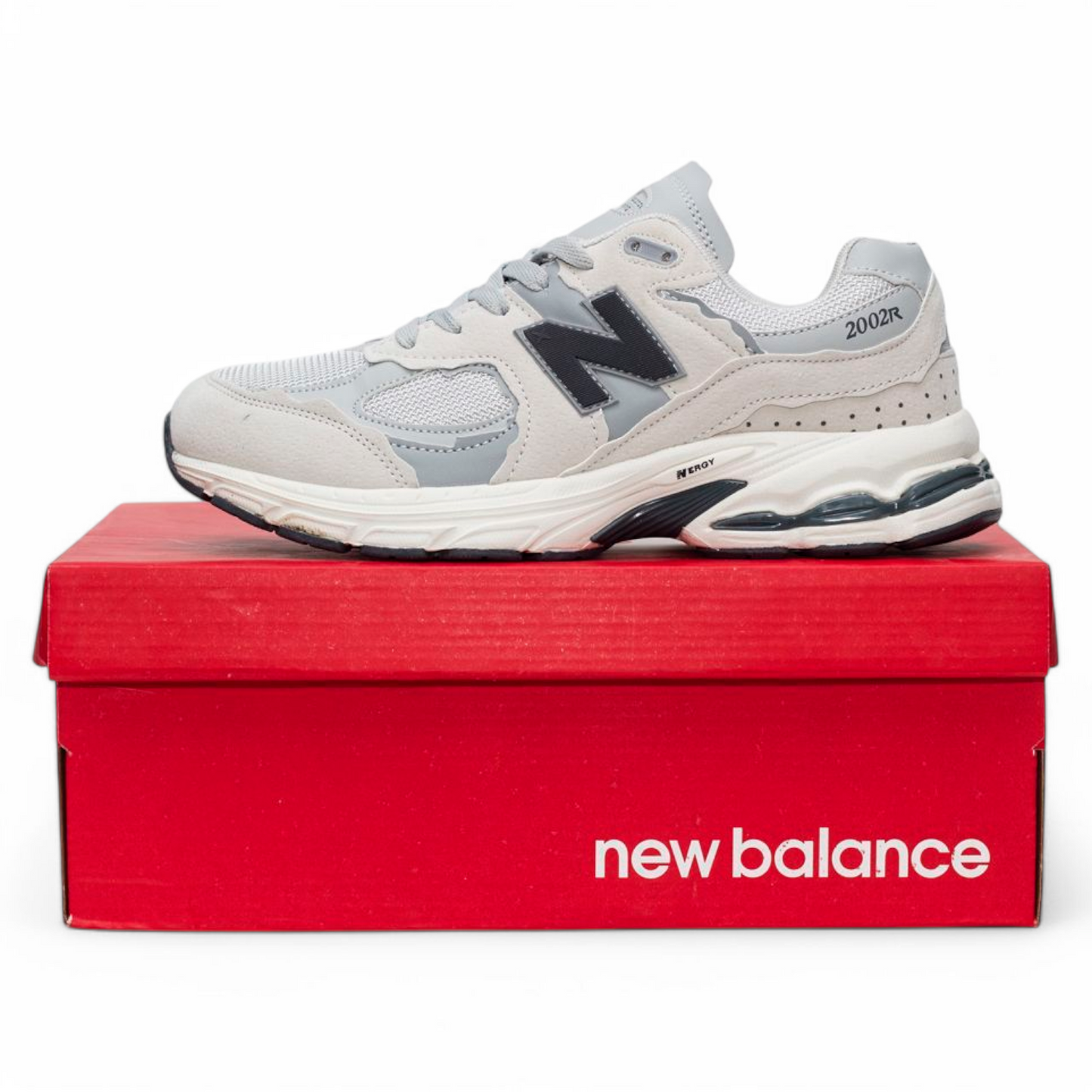 NEW BALANCE MIRROR 2002 LT.GREY MEN - 4028