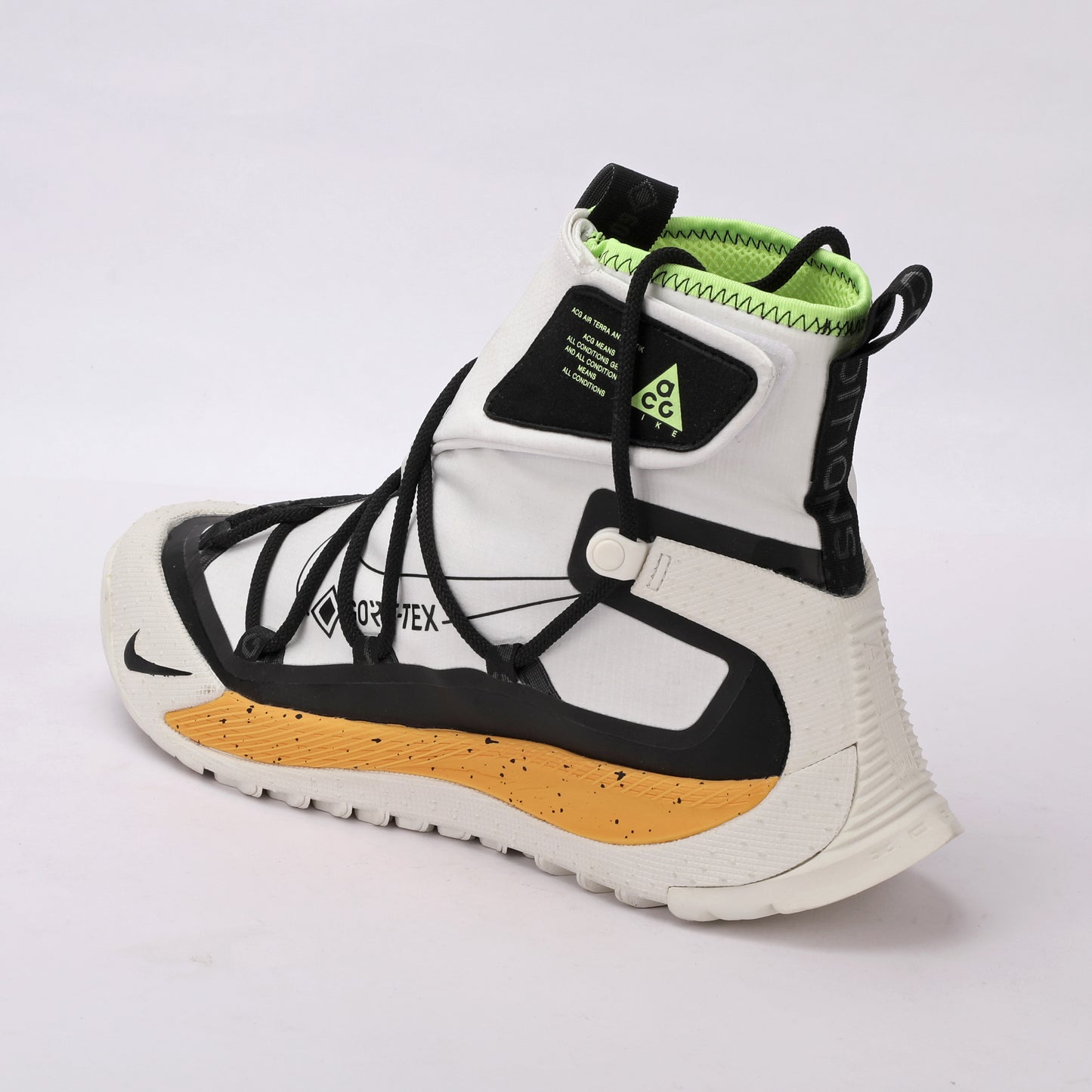 NIKE ACG AIR TERRA ANTARKTIK MIRROR BIEGE - 4080
