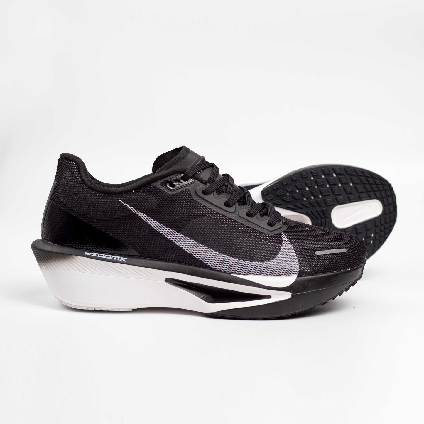 NIKE ZOOM FLY 6 BLACK&WHITE MIRROR - 4129