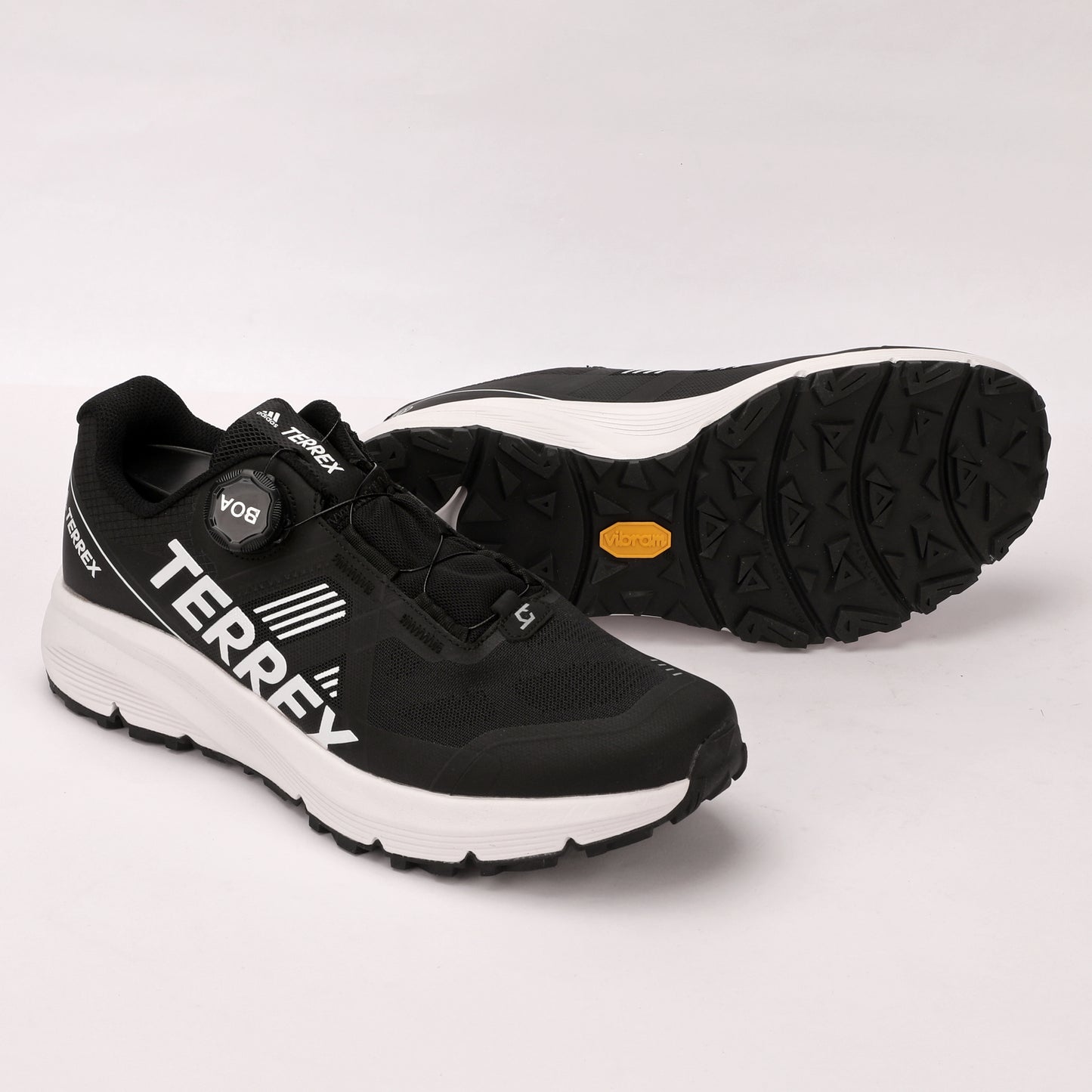 ADIDAS TERREX TOW BOA MIRROR BLACK WHITE - 4062