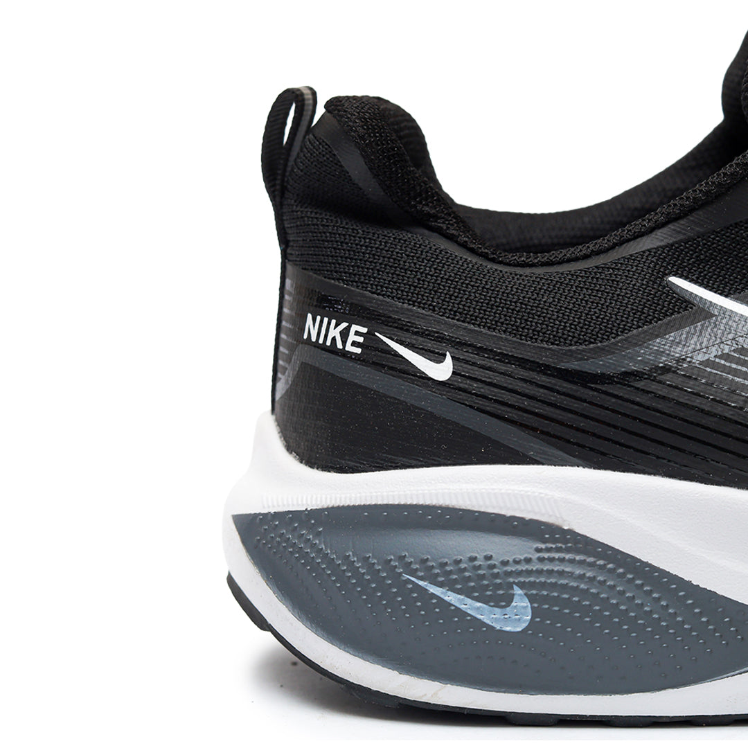 NI AIR ZOOM MIRROR BLACK WHITE - 4407