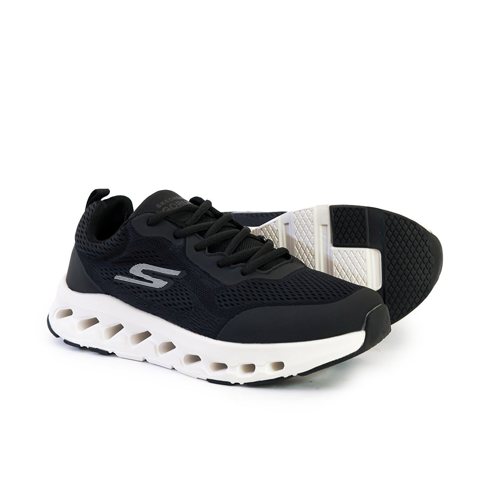 SKECHERS GO RUN MIRROR BLACK WHITE - 4397