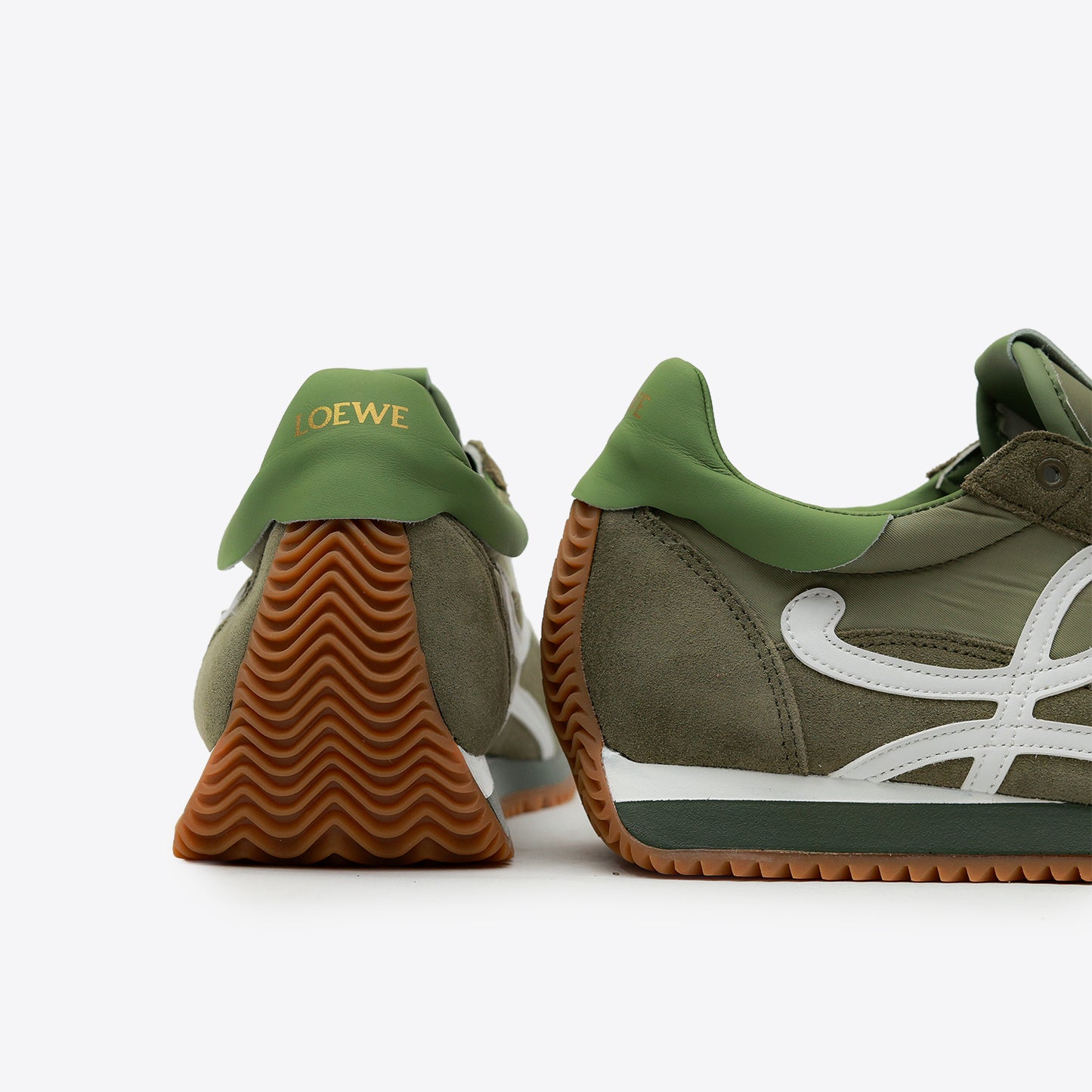 LOEWE FLOW RUNNER MIRROR OLIVE WHITE - 4308