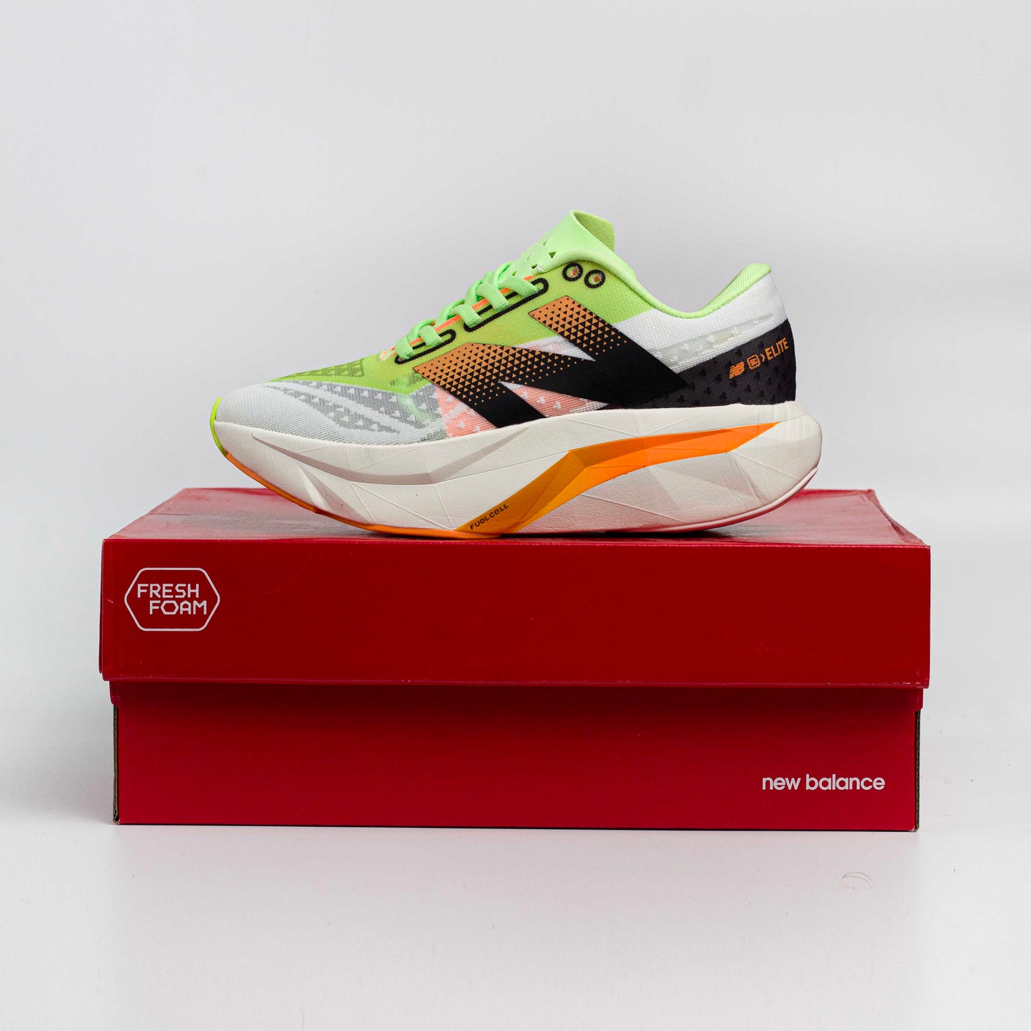NEW BALANCE FUEL GEL ELITE FANTOM MIRROR WHITE - 4098