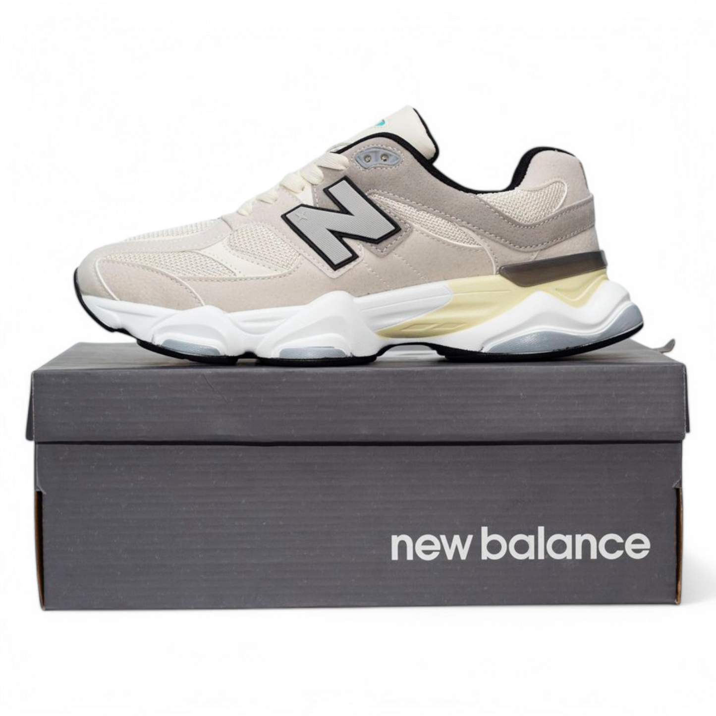 NEW BALANCE MIRROR 9060 OFF WHITE YE MEN - 4026